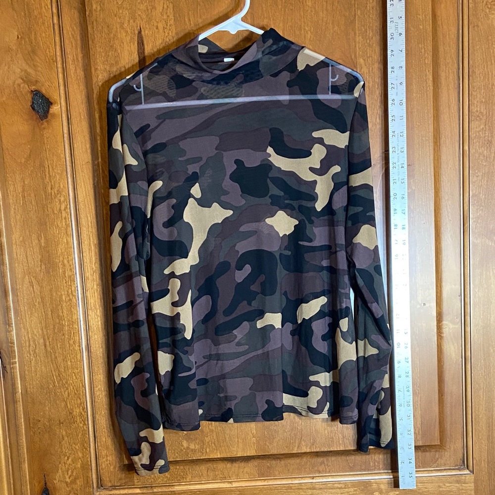 Bar III Brown Black Tan & Green Camouflage Top